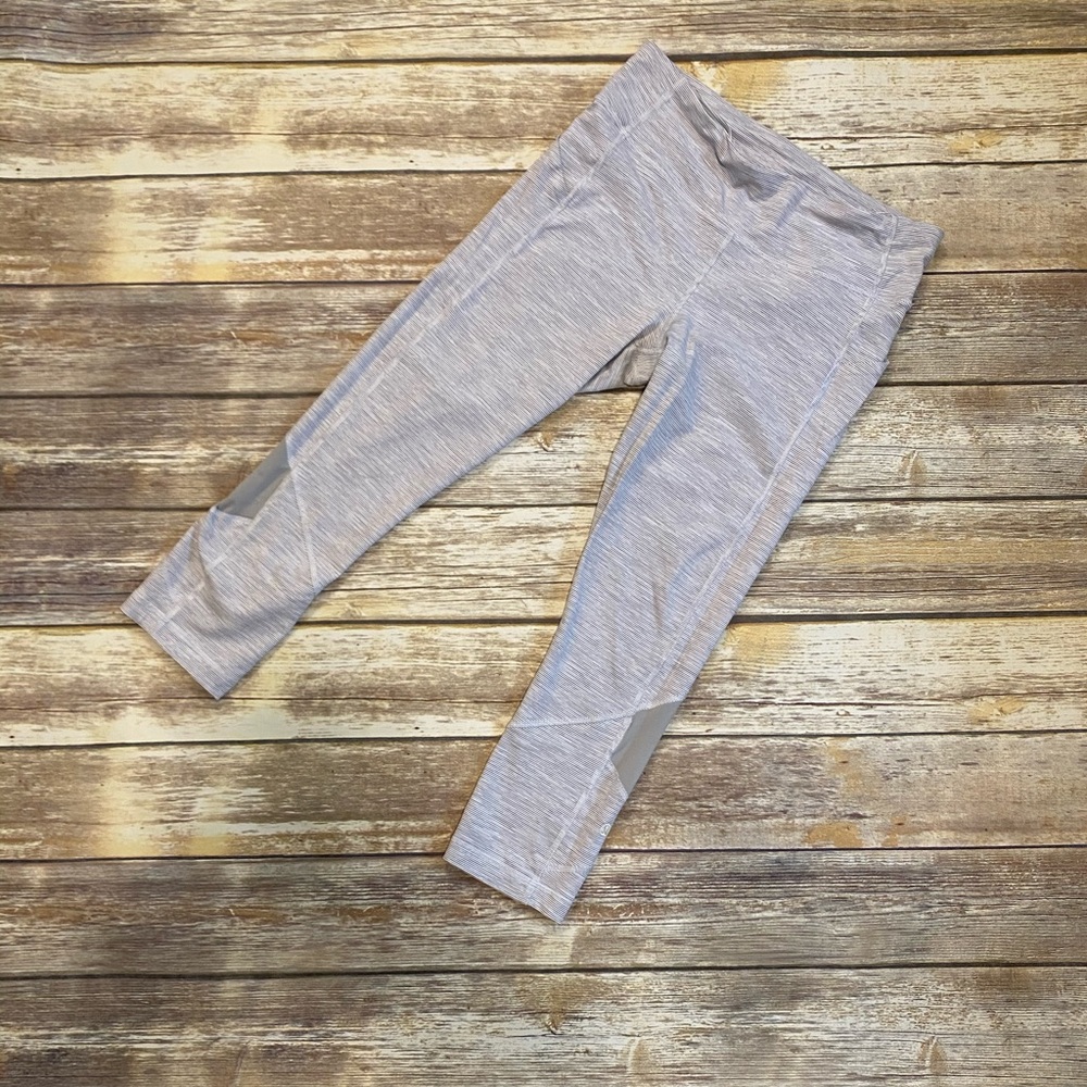 Lululemon Pace Rival Crop - Picture 2 of 2